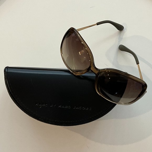 Marc Jacobs sunglasses main image 4